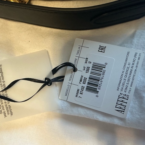 Moschino nylon heart bag. Used a few times. Excellent condition. - Picture 7 of 12